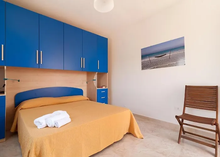 بيت ضيافة La Finestra Sul Mare 3*
