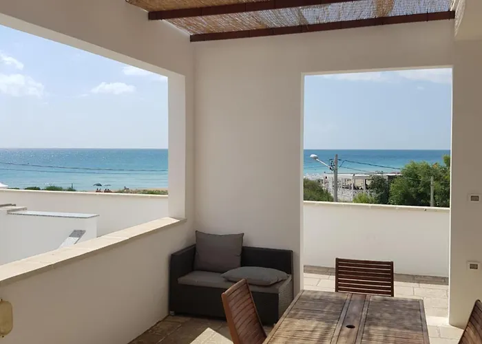 La Finestra Sul Mare بيت ضيافة ليدو ماريني
